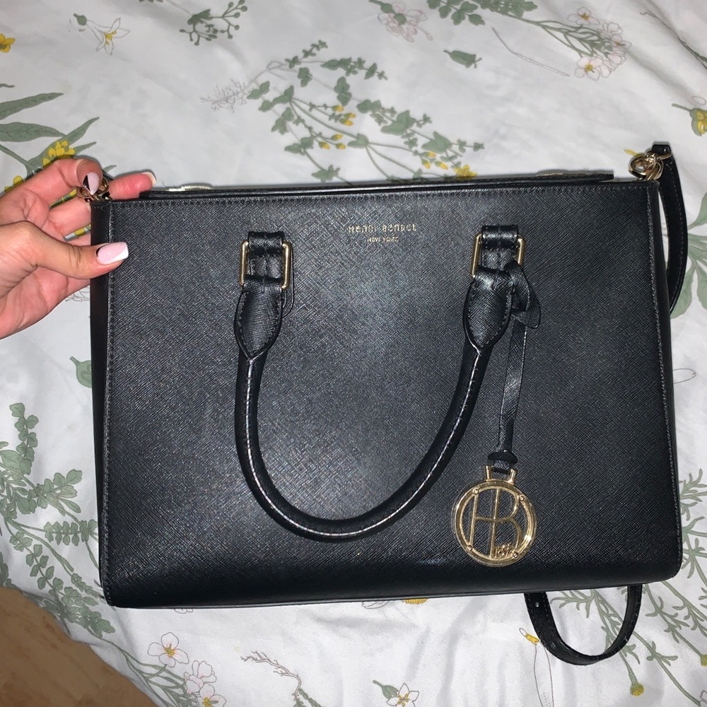 Henri bendel